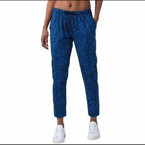 Lululemon Jet Crop slim Pant - Samba Snake Blue
